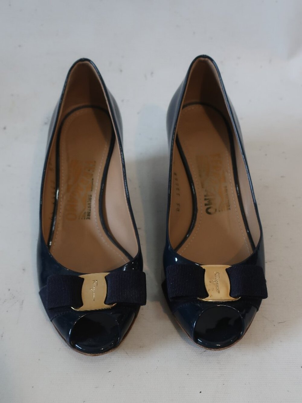 Womens Salvatore Ferragamo Sissi Vara Dark Blue Patent Leather Peep Toe Wedges 6